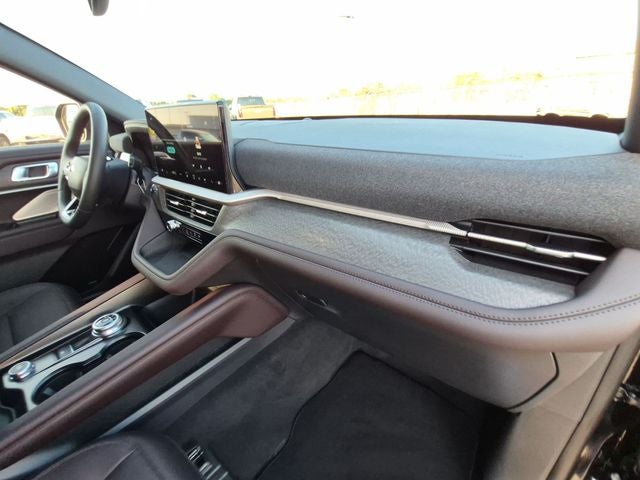 2027 Ford Explorer Platinum™