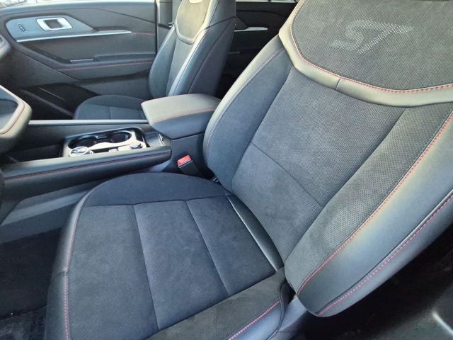 2027 Ford Explorer 4-Door 4DR 4WD ST