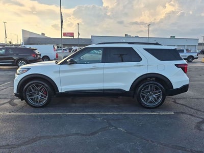 2027 Ford Explorer 4-Door 4DR 4WD ST
