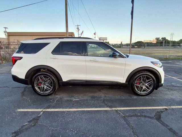 2027 Ford Explorer 4-Door 4DR 4WD ST