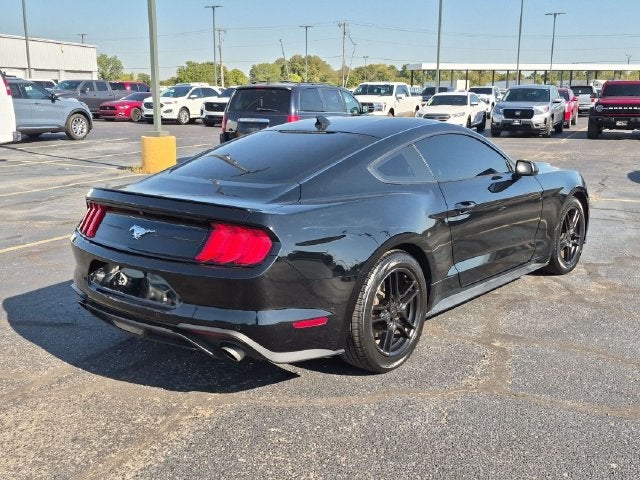 2022 Ford Mustang EcoBoost Premium