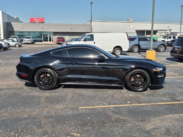 2022 Ford Mustang EcoBoost Premium