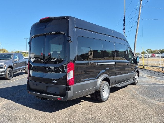 2027 Ford Transit-350 XLT