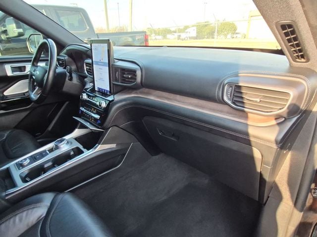 2023 Ford Explorer Platinum