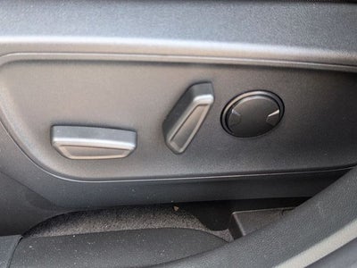 2026 Ford Escape Hybrid ST-Line Select