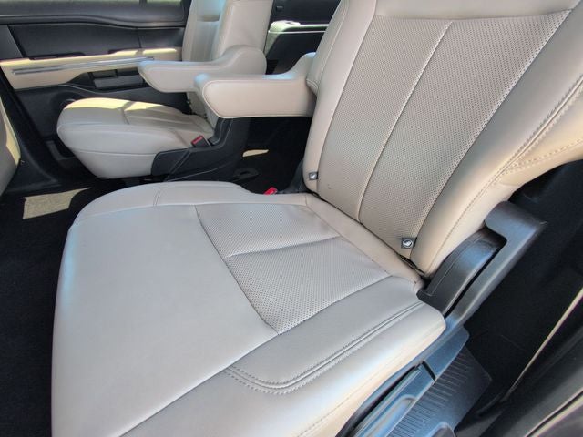 2022 Ford Expedition Max XLT