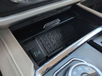 2022 Ford Expedition Max XLT