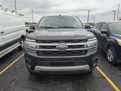 2022 Ford Expedition Max XLT