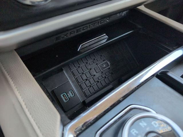 2022 Ford Expedition Max XLT