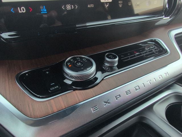 2027 Ford Expedition Max King Ranch