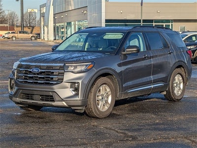 2025 Ford Explorer Active