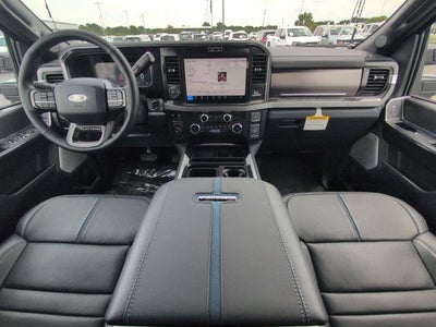 2026 Ford F-350SD Platinum DRW