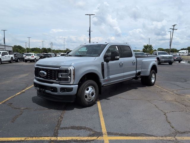 2026 Ford F-350SD Platinum DRW