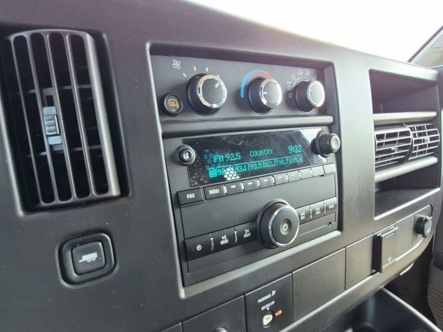 2024 GMC Savana 2500 Work Van