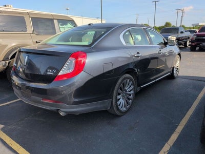 2014 Lincoln MKS Base