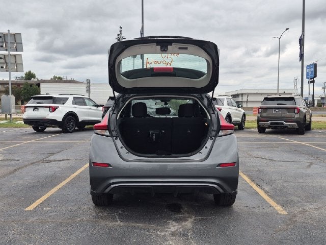 2025 Nissan Leaf S