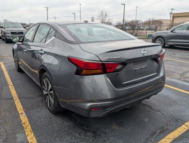 2022 Nissan Altima 2.5 SV