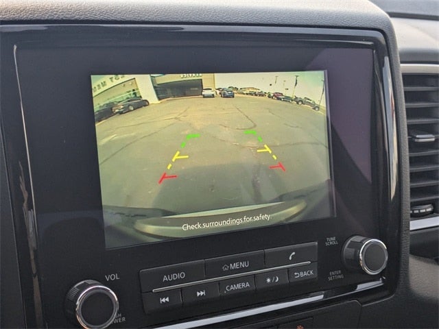 2024 Nissan Frontier SV