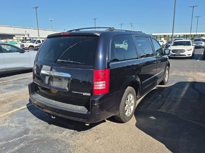 2010 Chrysler Town & Country Touring