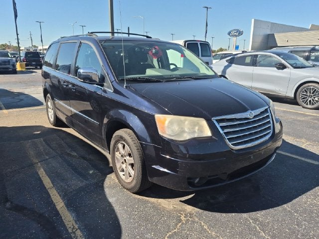 2010 Chrysler Town & Country Touring