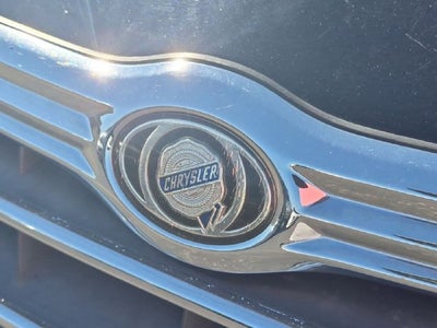 2010 Chrysler Town & Country Touring