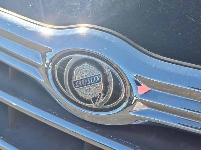 2010 Chrysler Town & Country Touring