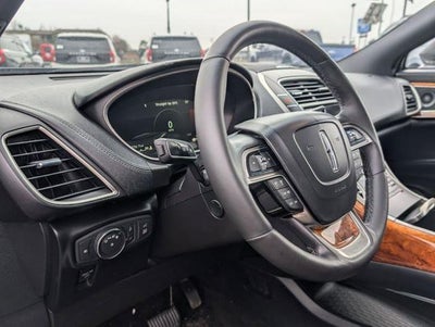 2019 Lincoln Nautilus Reserve