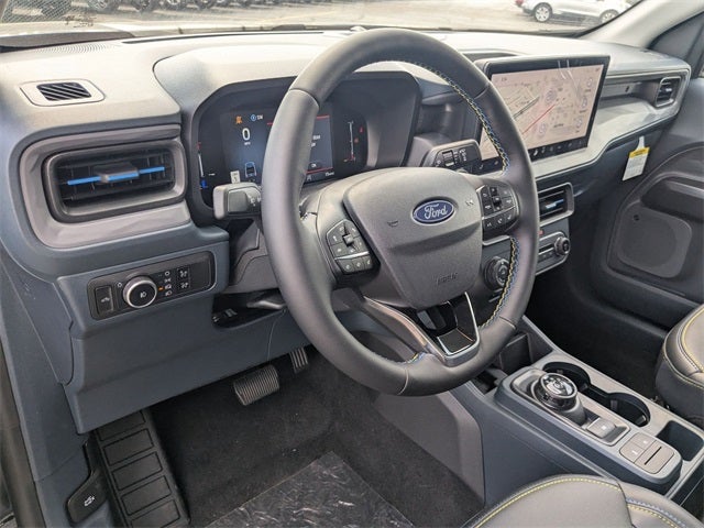 2025 Ford Maverick Lobo High