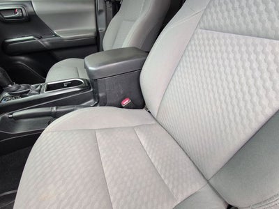 2022 Toyota Tacoma SR V6