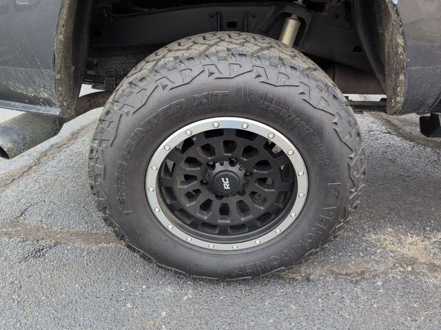 2022 Toyota Tacoma SR V6