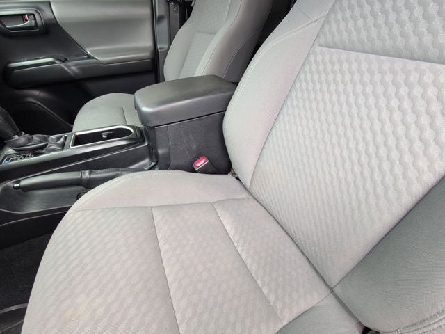 2022 Toyota Tacoma SR V6