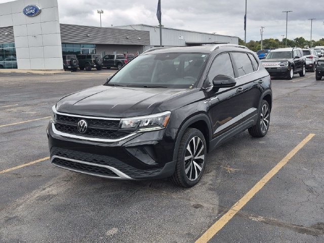 2024 Volkswagen Taos 1.5T SE