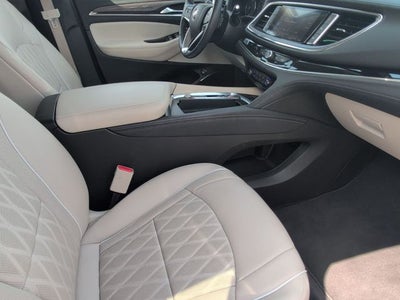 2022 Buick Enclave Avenir
