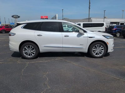 2022 Buick Enclave Avenir