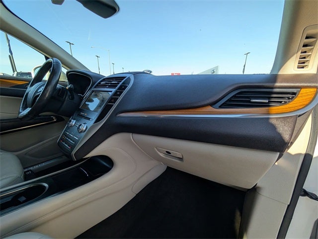 2019 Lincoln MKC Select