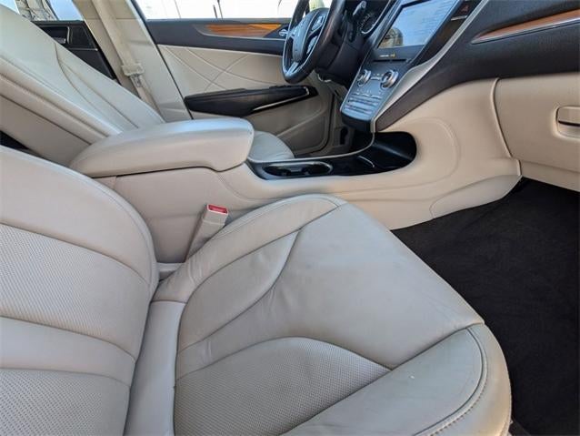 2019 Lincoln MKC Select