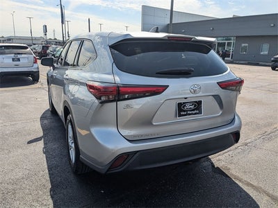 2023 Toyota Highlander LE