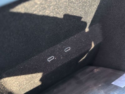 2025 Rivian R1T Base
