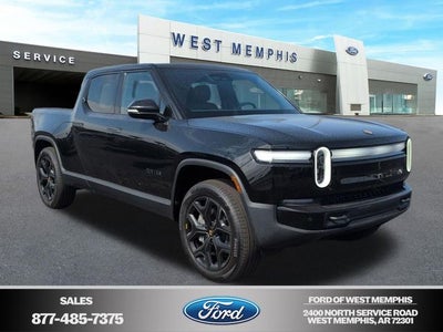 2025 Rivian R1T Base