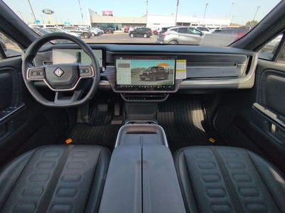 2025 Rivian R1T Base