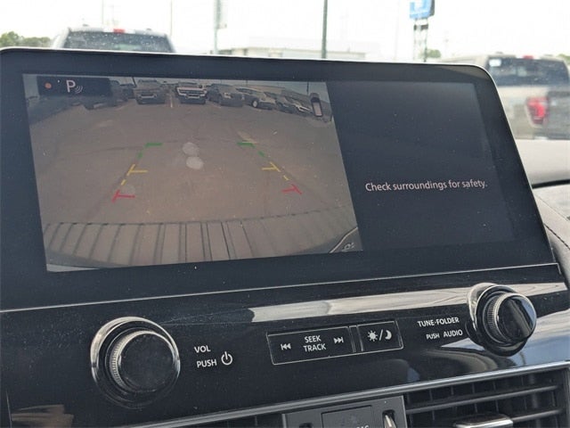 2022 Nissan Armada SV