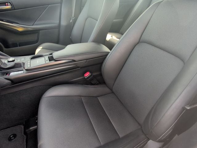 2023 Lexus IS 300