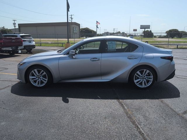 2023 Lexus IS 300