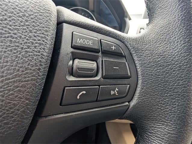 2017 BMW 3 Series 320i