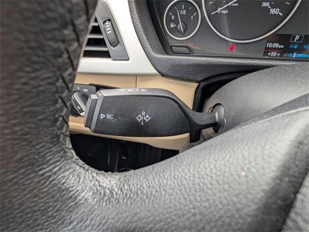 2017 BMW 3 Series 320i