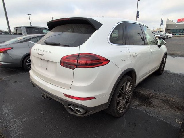 2016 Porsche Cayenne S