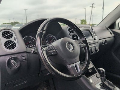 2017 Volkswagen Tiguan Limited 2.0T 4Motion