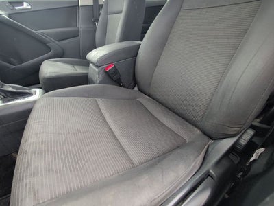 2017 Volkswagen Tiguan Limited 2.0T 4Motion
