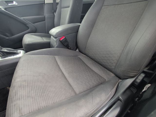 2017 Volkswagen Tiguan Limited 2.0T 4Motion