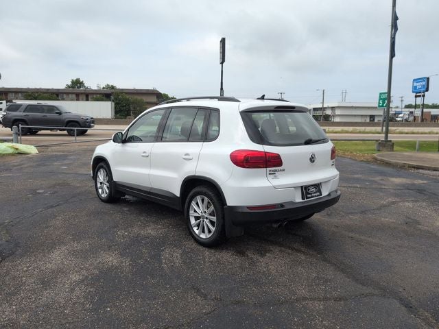 2017 Volkswagen Tiguan Limited 2.0T 4Motion